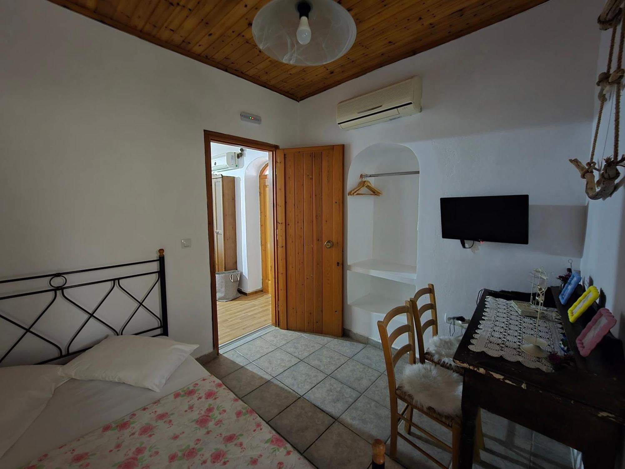 Aglaia Studios Fournoi Luaran gambar